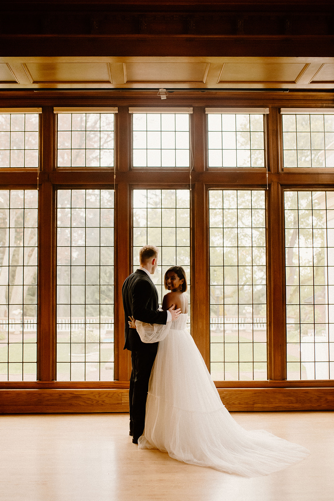 A Fun Intimate Wedding Day at Lairmont Manor With Elegant Wedding Decor
