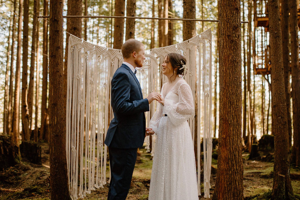 Washington elopement at the Emerald Forest