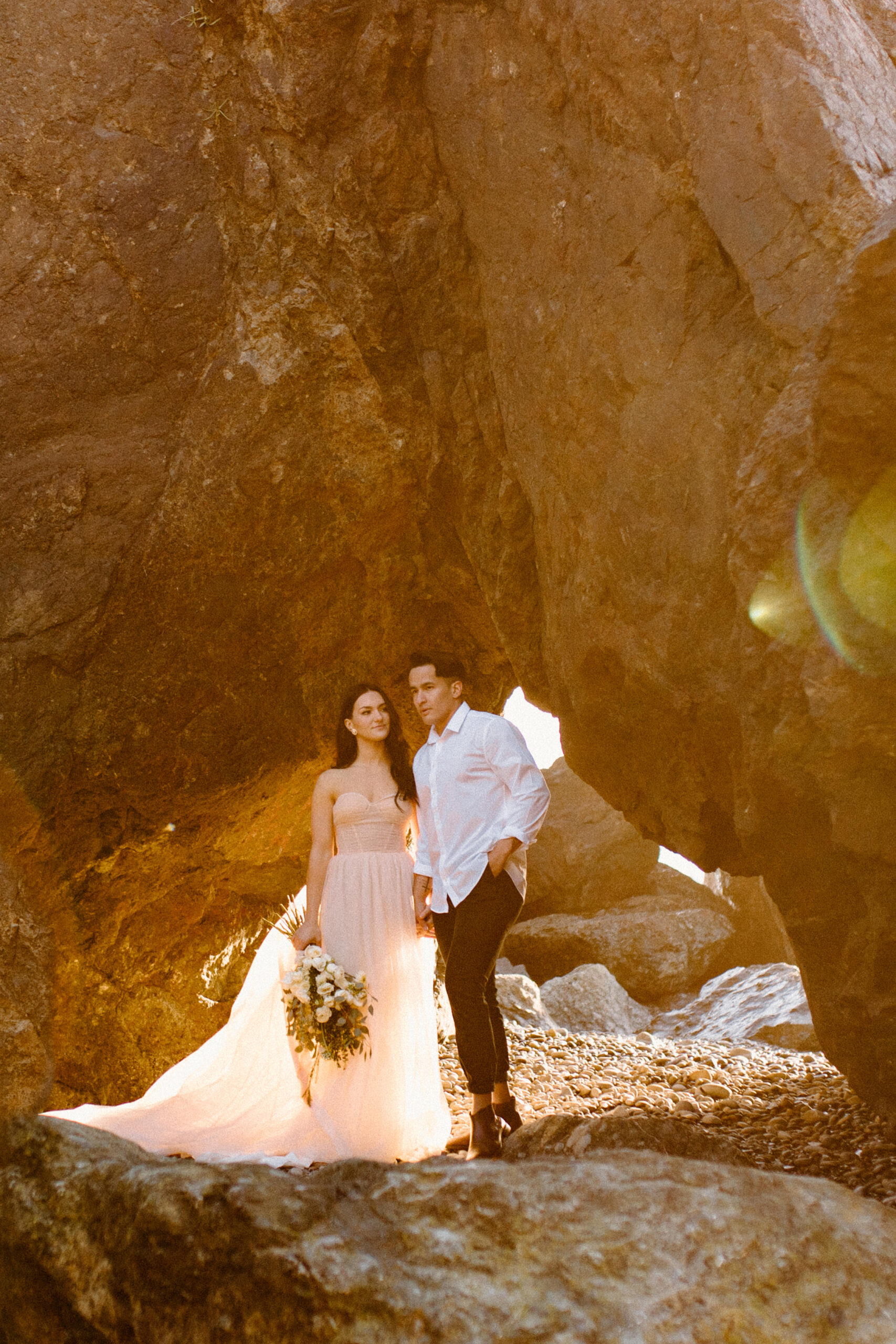 Couples Photos at their Ruby Beach Elopement
