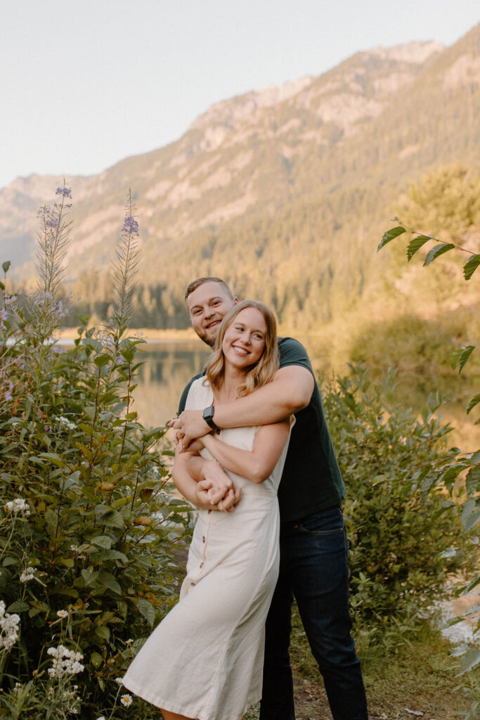 Adventure Couples Photos In The Mountains of Gold Creek Pond