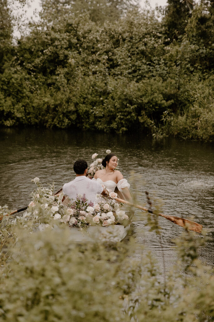 romantic boat ride engagement photos
