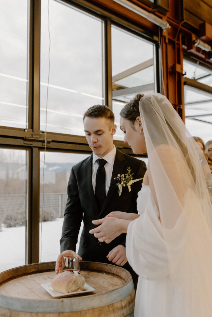 winter wedding ceremony at olsen mansion
