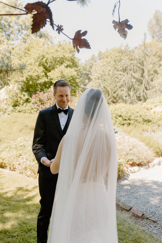 Twin Willow Gardens Summer Wedding