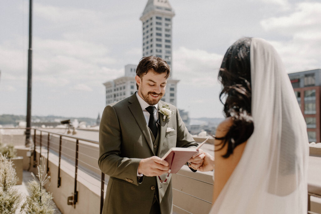 Elegant Seattle Hotel Wedding at the Arctic Club