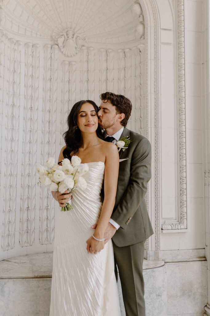Elegant Seattle Hotel Wedding at the Arctic Club