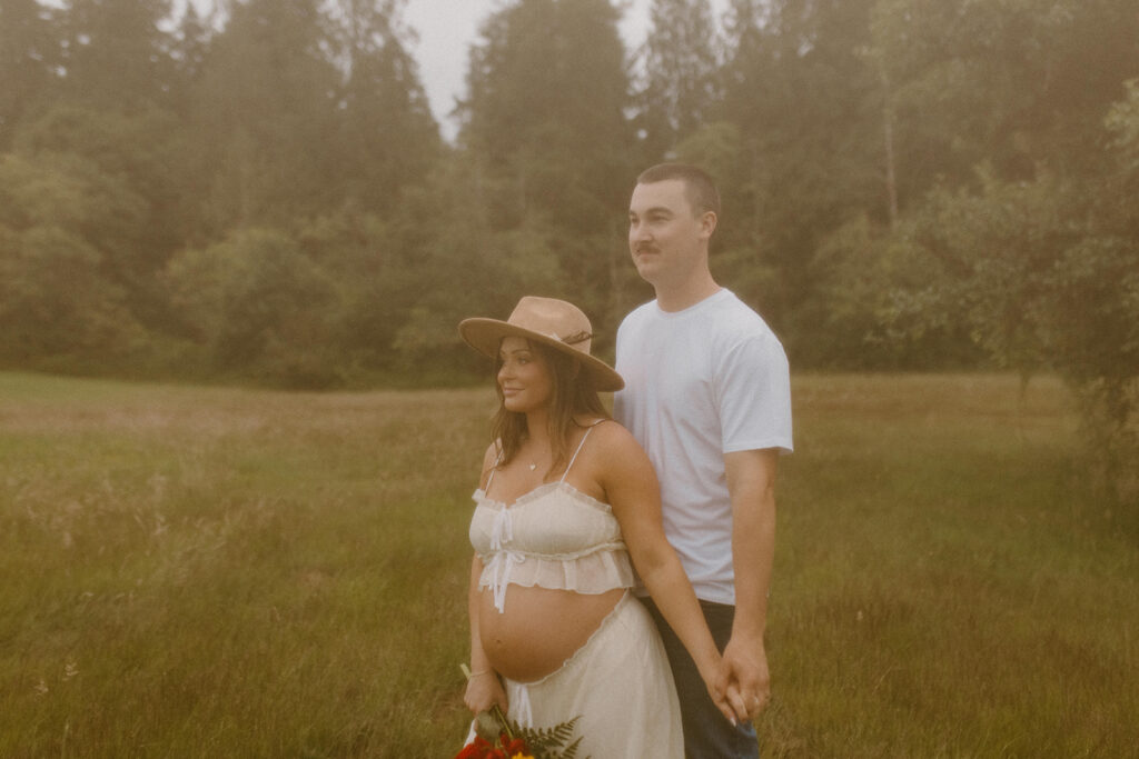 couples maternity photoshoot