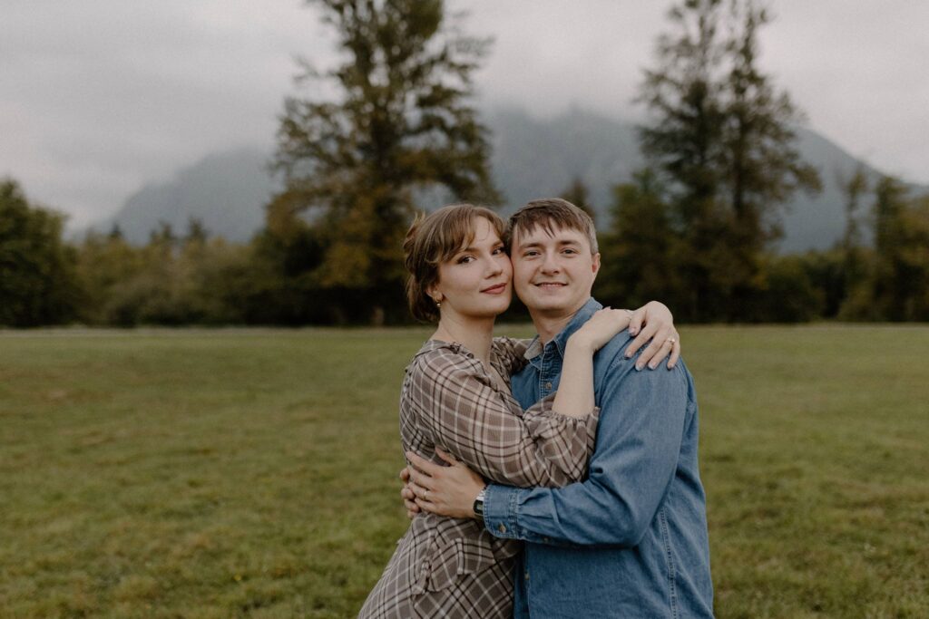 Seattle Couples Photographer Fall Photoshoot