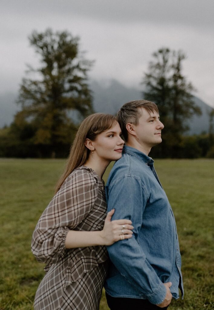 Misty Fall Couples Session in North Bend, Washington