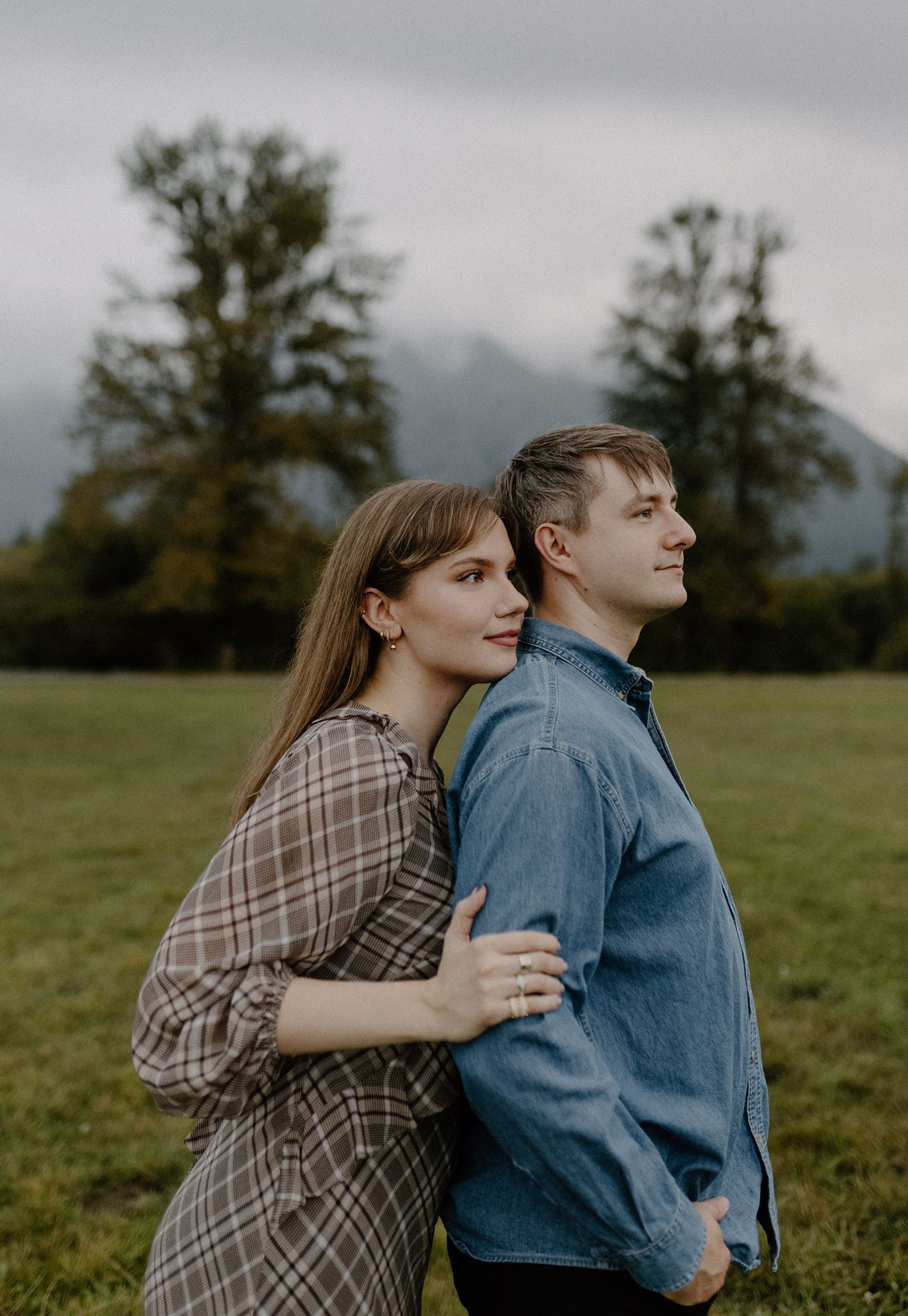 Misty Fall Couples Session in North Bend, Washington